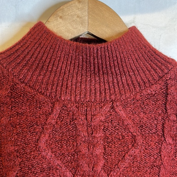 Vigoss Burgundy Mock Neck Cable Knit Cropped Sweater - Picture 6 of 9